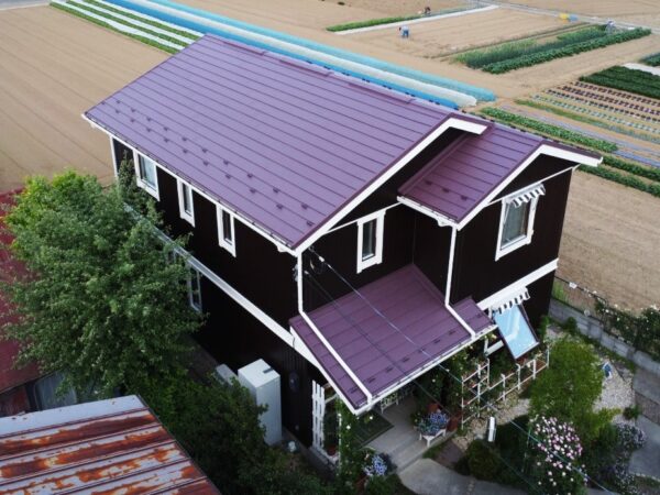 越谷市 F様邸 スウェーデンハウス屋根カバー工法事例