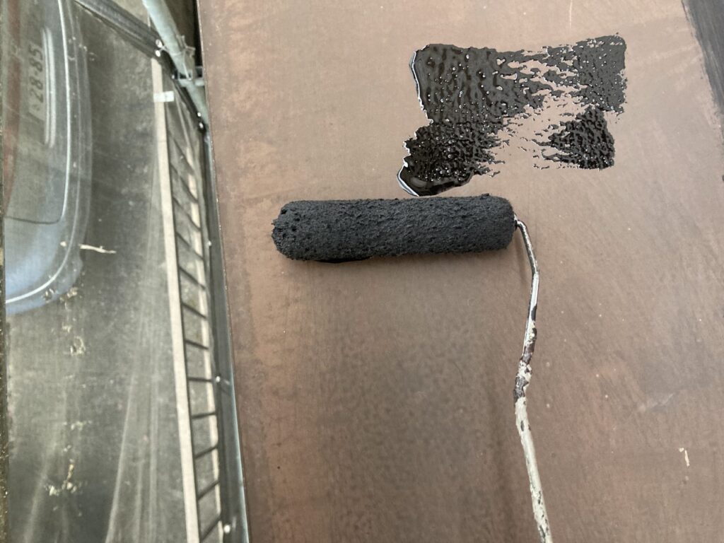 板金部　サビ止め塗装