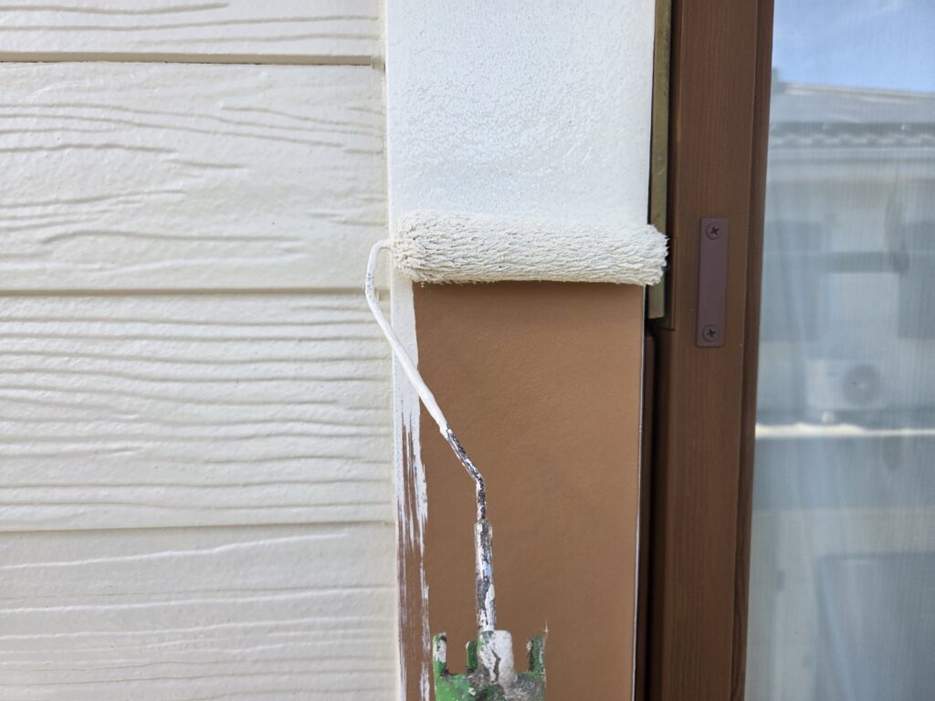 窓飾り塗装
1液ファインシリコンセラUV（22-90B／5分艶）