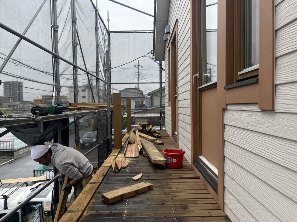 バルコニー手摺解体